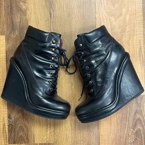 Marc by Marc Jacobs sz 8.5 black leather platform lace-up boots